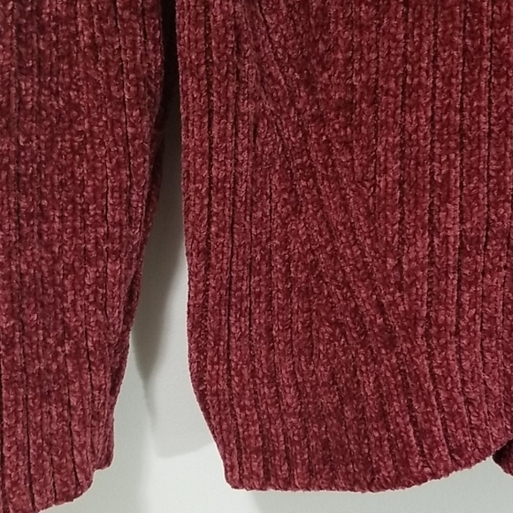 Jachs Girlfriend Burgandy Ribbed Sweater - Picture 3 of 5